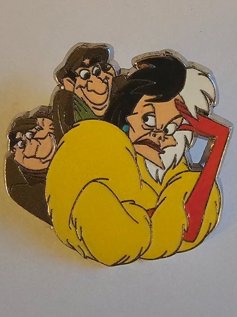 DISNEY Pin Trading ~ Villains & Sidekicks ~ Cruella/Horace/Jasper ~2013 ~ P27